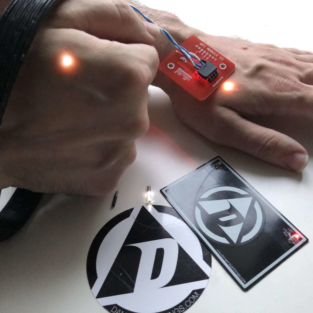 xLED Implant - "let it glow"