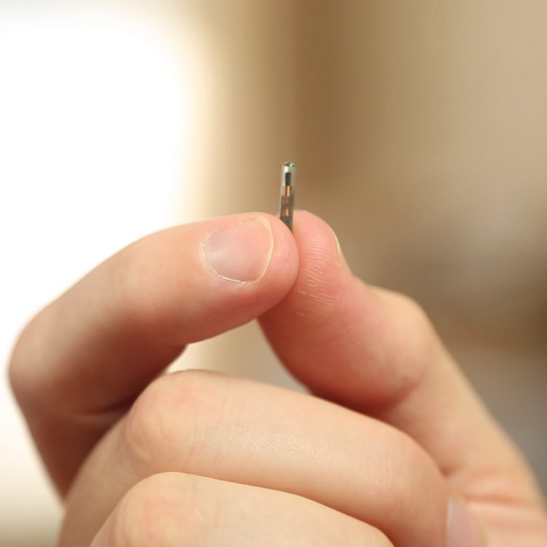 xHT HITAG Implantat